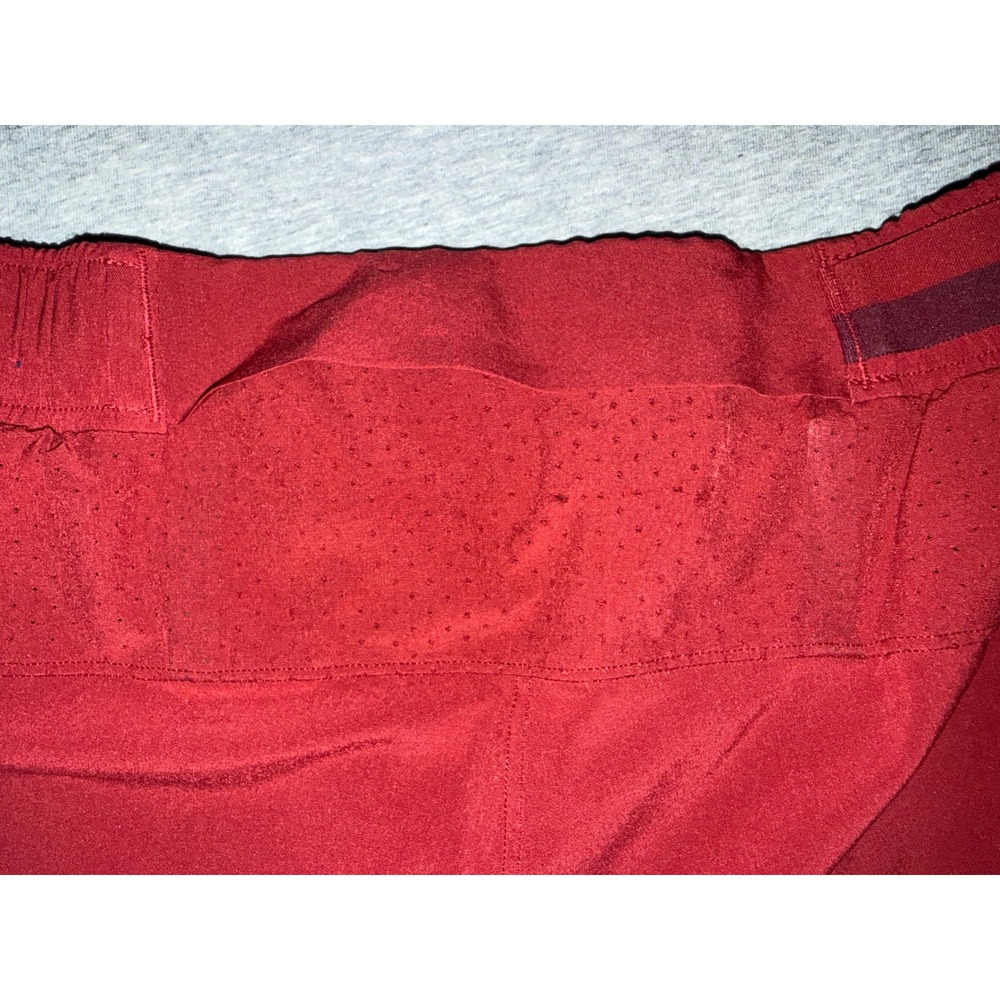 Lululemon Men Red Surge Running Shorts Red 6" Inseam Athletic Lightweight - Picture 3 of 6